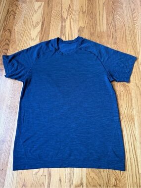 Men’s Lululemon Shirt🍋